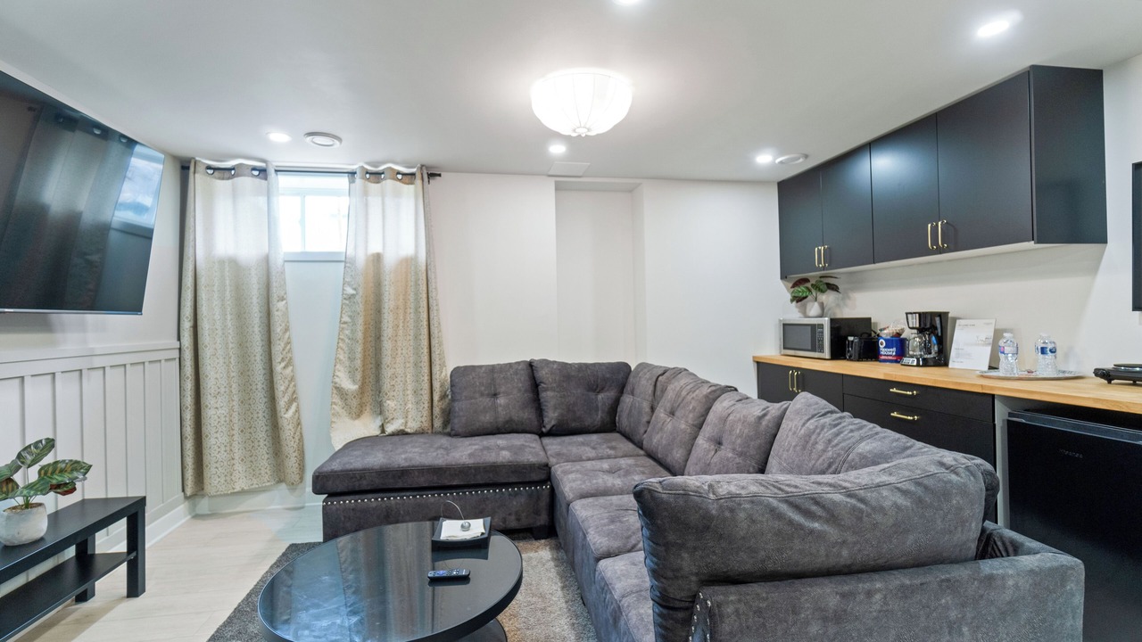 Photo of Livingroom in Carleton Place
