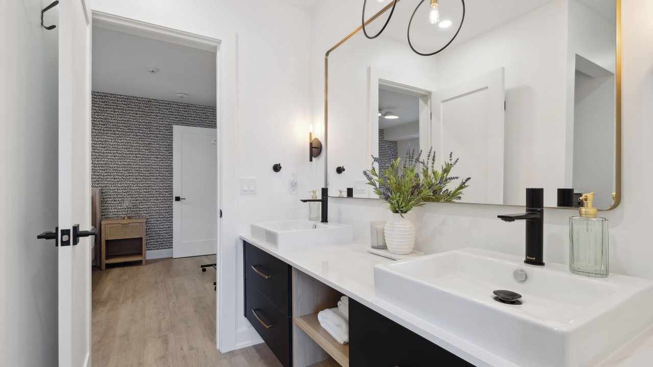 Photo of Bathroom in Collingwood