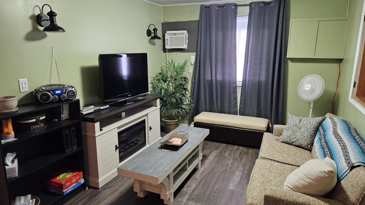 Photo of Livingroom in Leamington