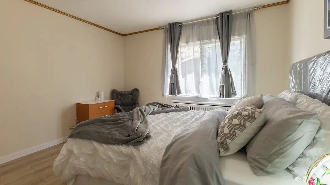 Photo of Bedroom in Shaughnessy