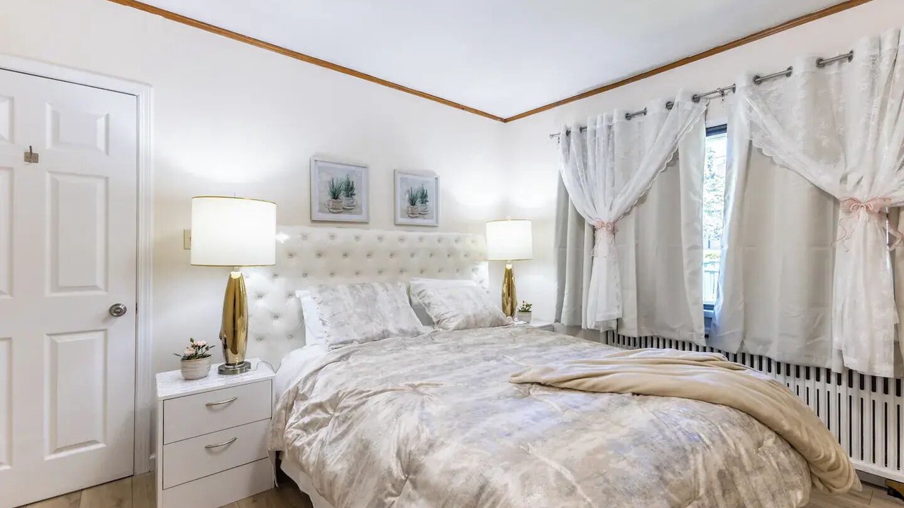 Photo of Bedroom in Shaughnessy