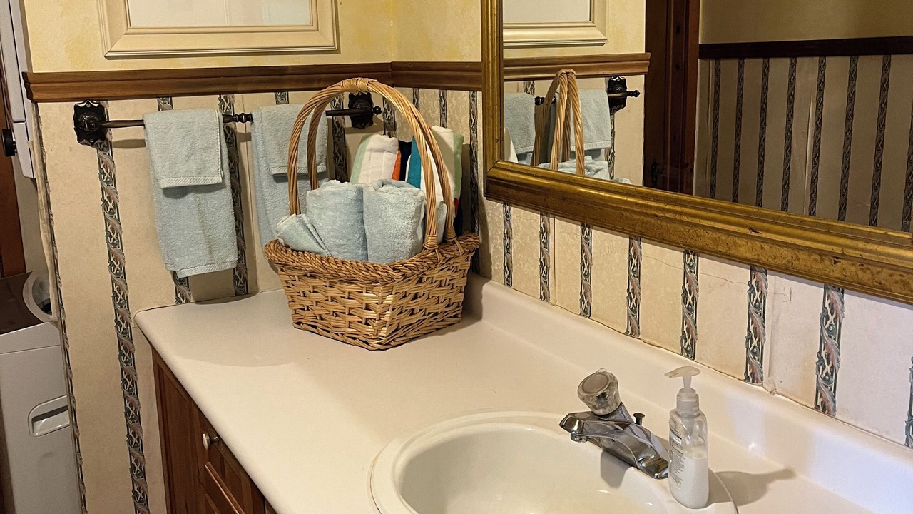 Photo of Bathroom in Port Sydney