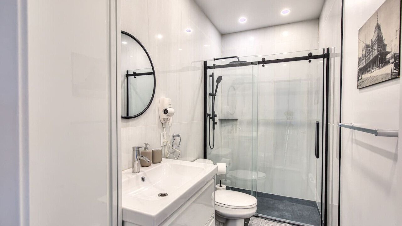 Photo of Bathroom in Maisonneuve