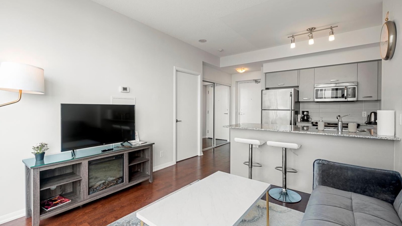 Photo of Livingroom in Bay Cloverhill
