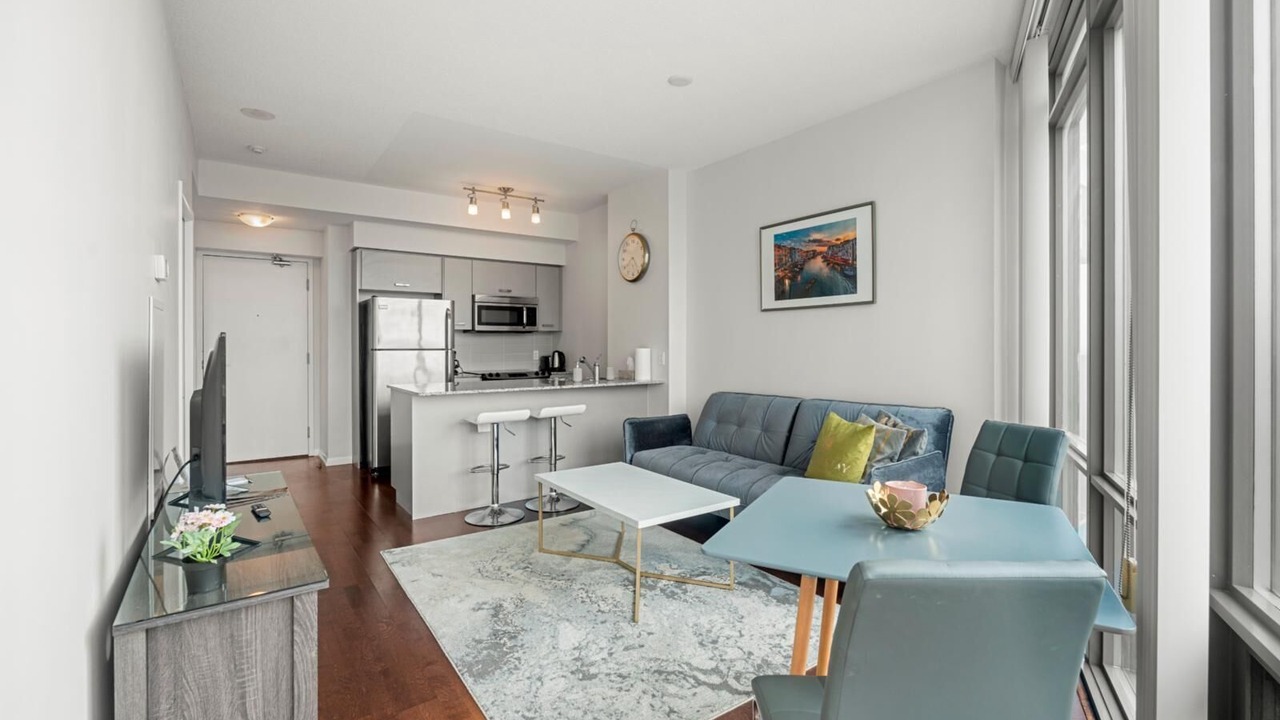 Photo of Livingroom in Bay Cloverhill