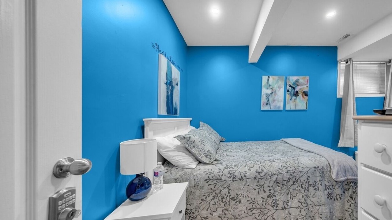 Photo of Bedroom in Calgary