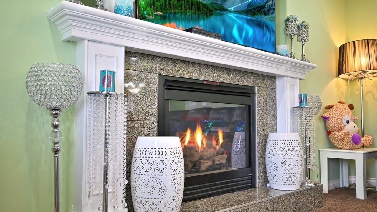 Photo of Livingroom in Calgary