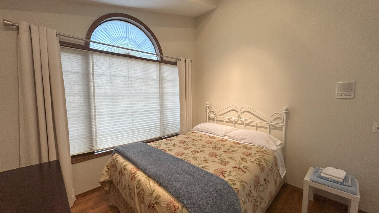 Photo of Bedroom in Arbour Lake