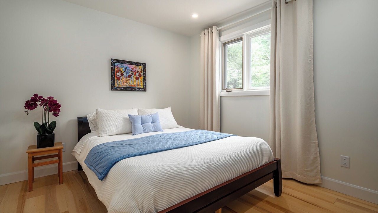 Photo of Bedroom in Saint-Alphonse-Rodriguez