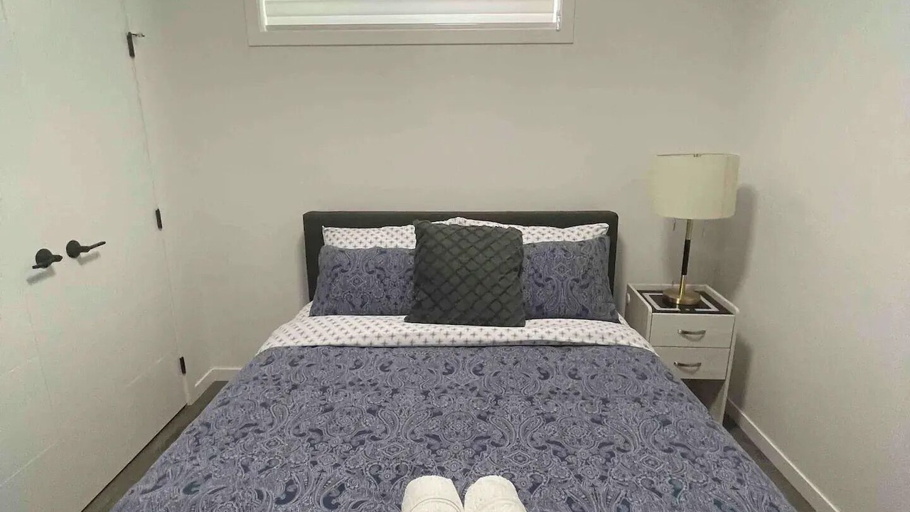 Photo of Bedroom in Evanston