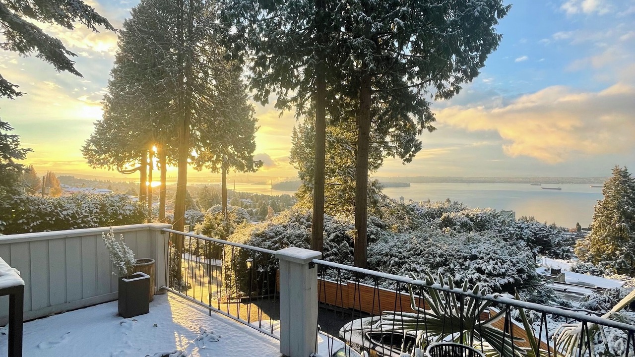 Photo of Outdoor in West Vancouver