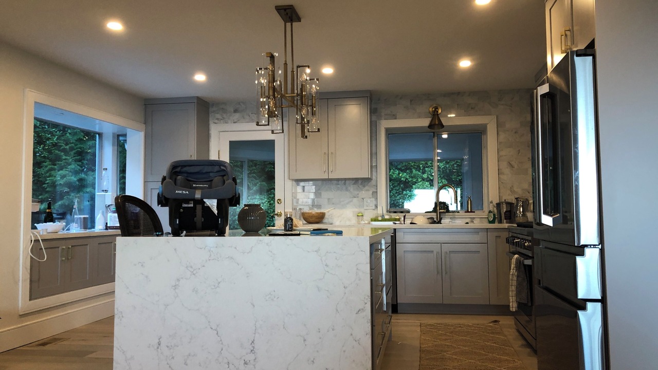 Photo of Kitchen in West Vancouver