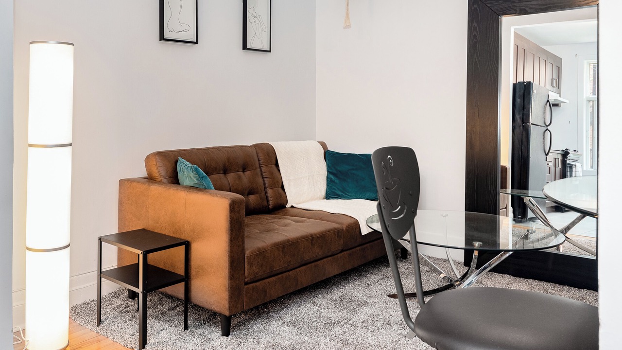 Photo of Livingroom in De Lorimier