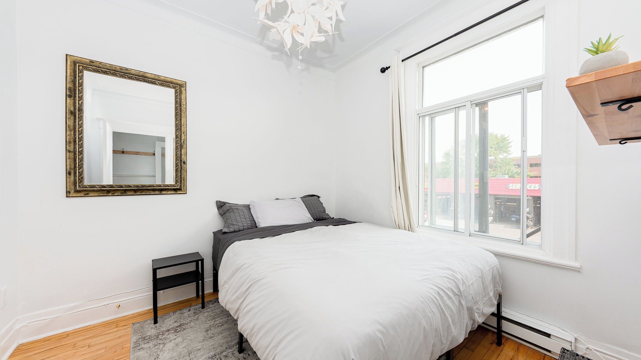 Photo of Bedroom in De Lorimier
