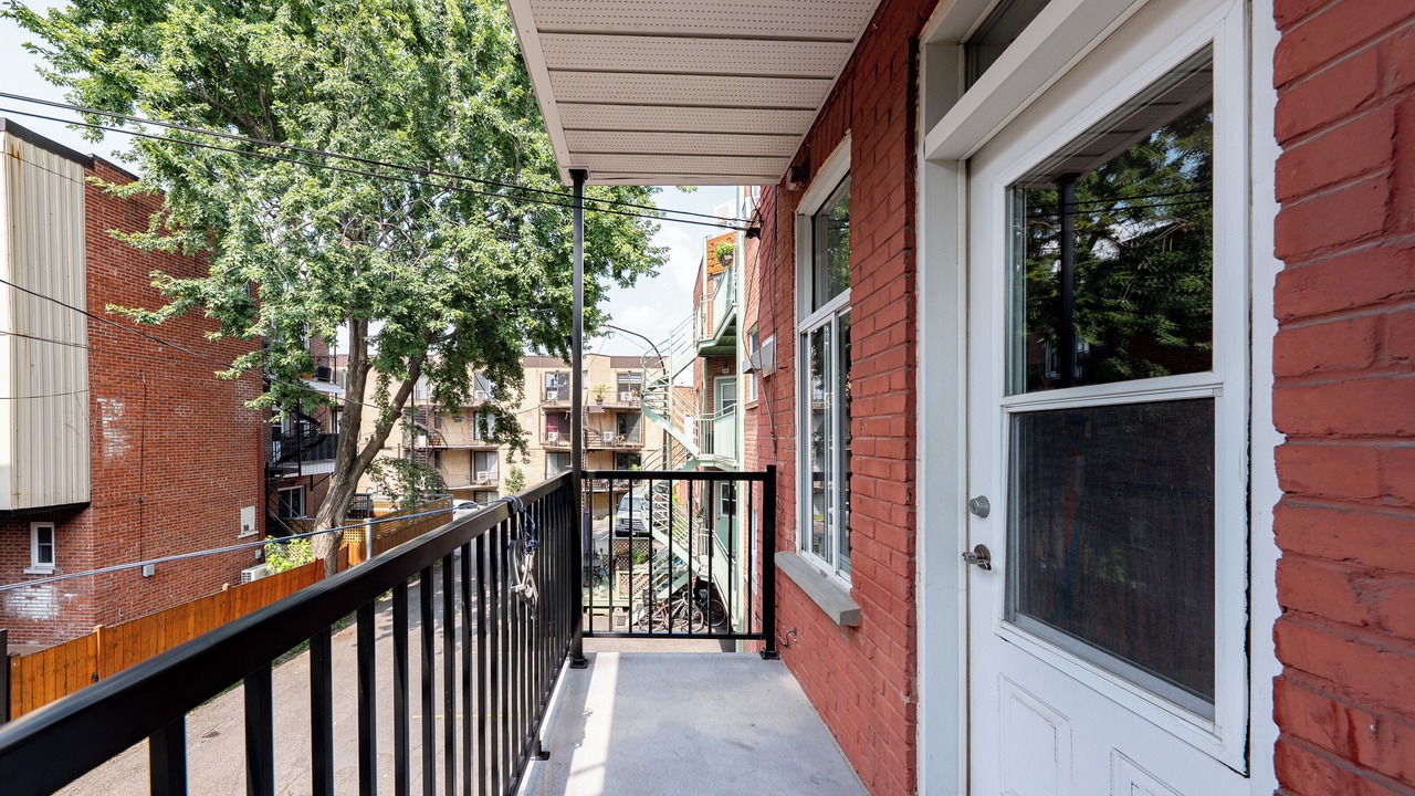 Photo of Outdoor in De Lorimier