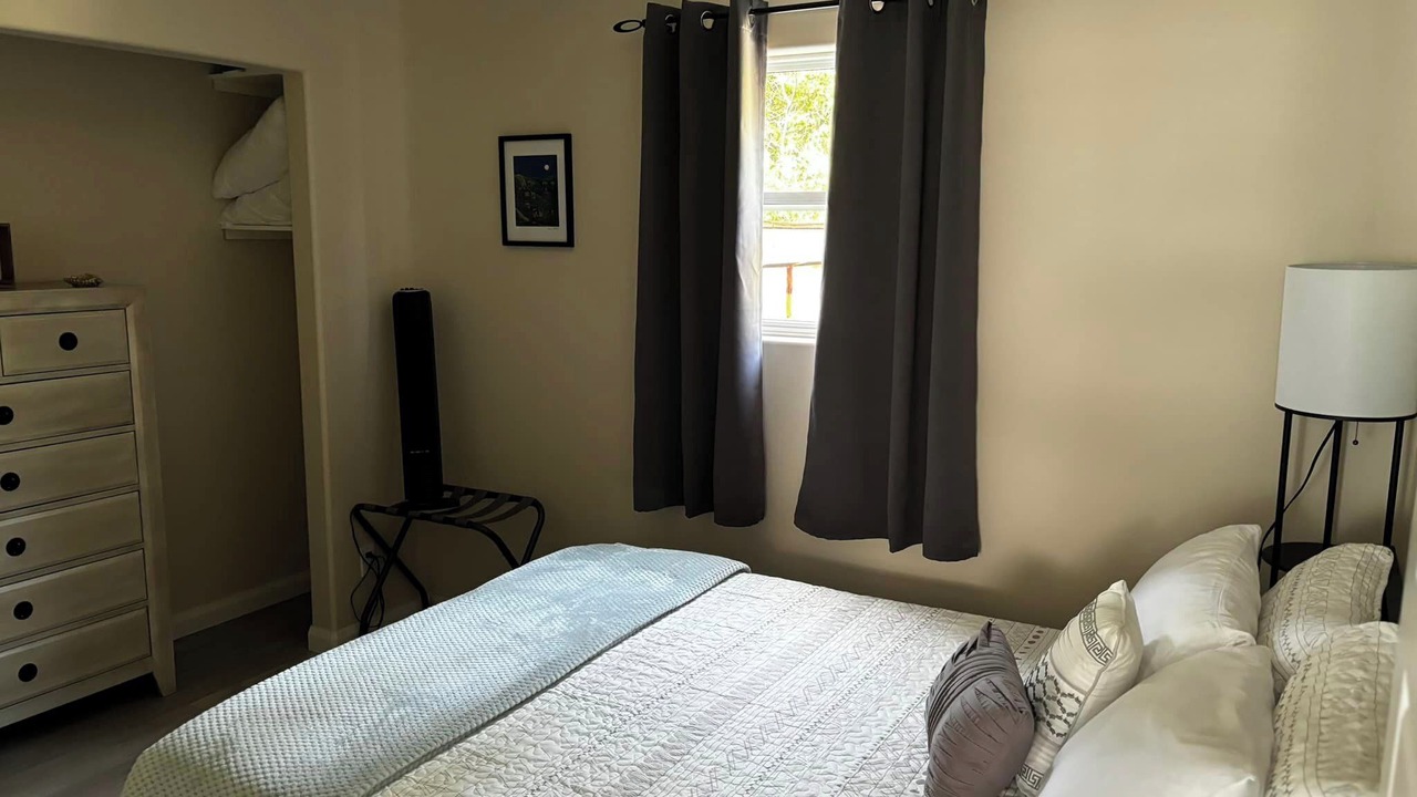 Photo of Bedroom in Deer Lake