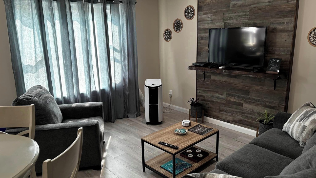 Photo of Livingroom in Deer Lake