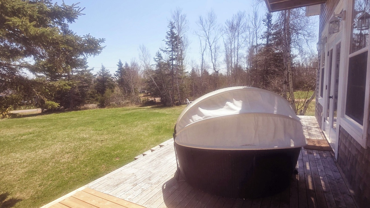 Photo of Patio Balcony in Brackley Beach