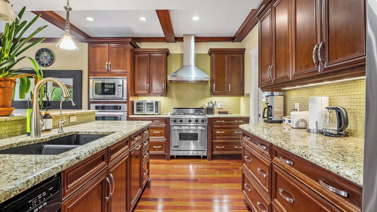 Photo of Kitchen in Southwest Calgary