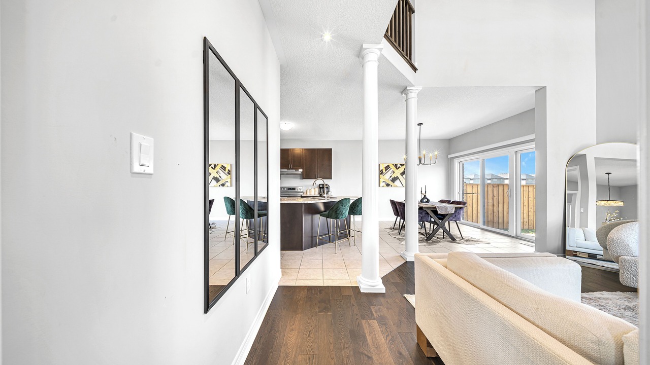 Photo of Livingroom in Hamilton