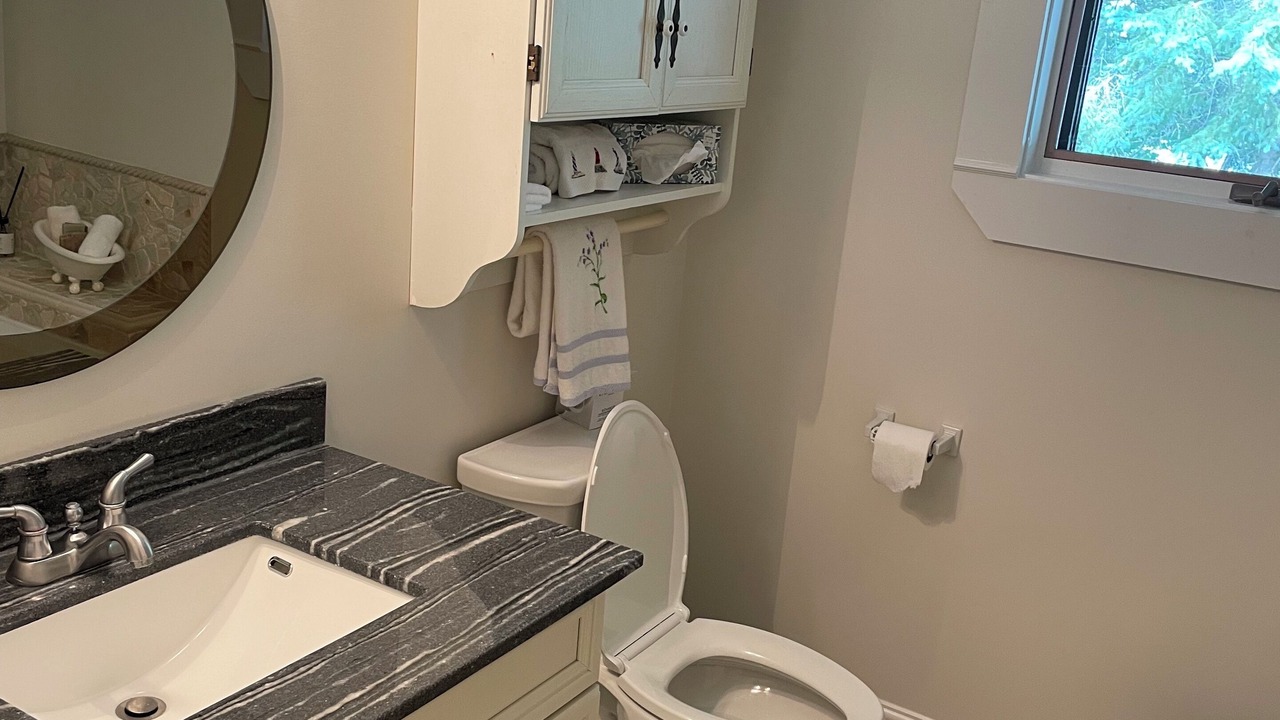 Photo of Bathroom in Trent Lakes