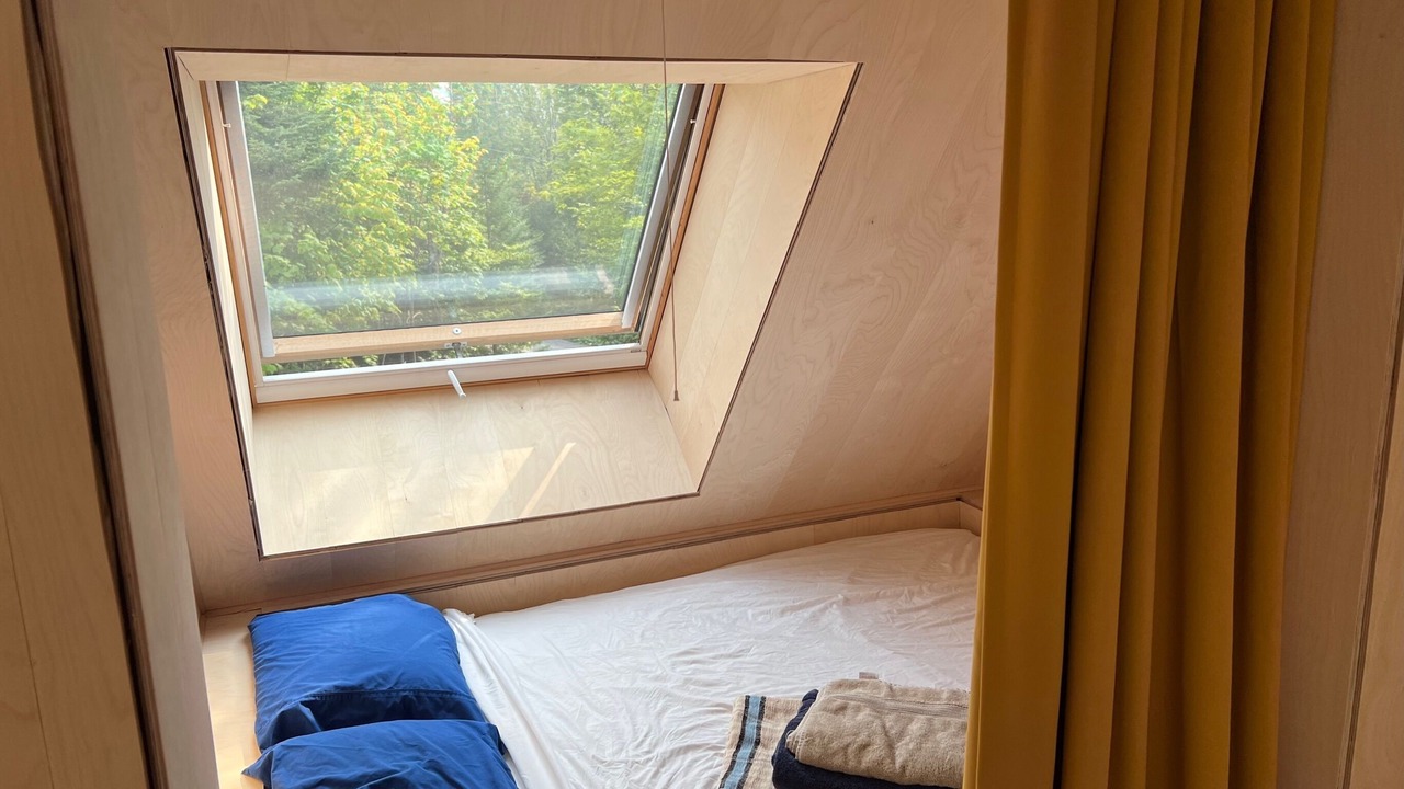 Photo of Bedroom in Sainte-Marguerite-du-Lac-Masson