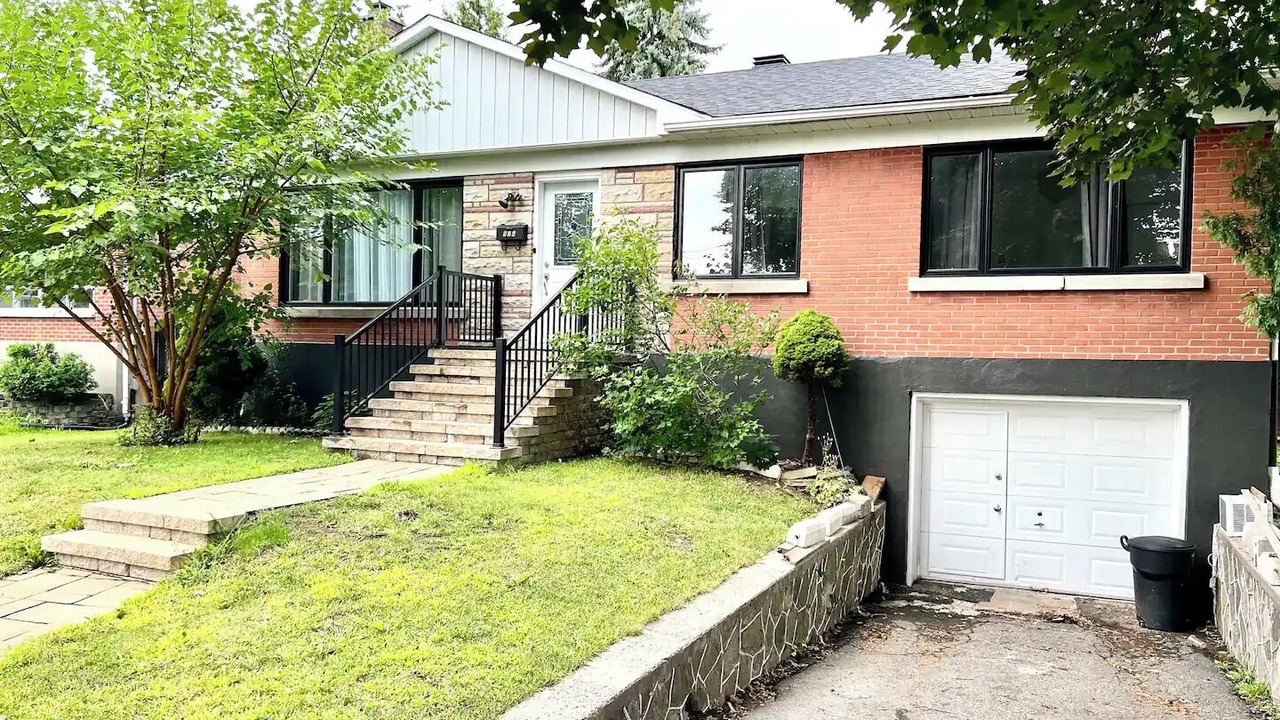 Photo of Outdoor in Laval
