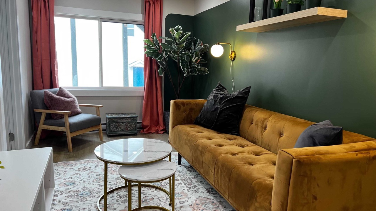 Photo of Livingroom in Downtown