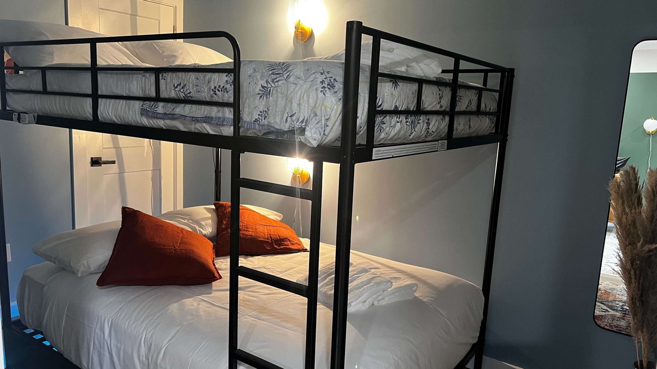 Photo of Bedroom in Downtown