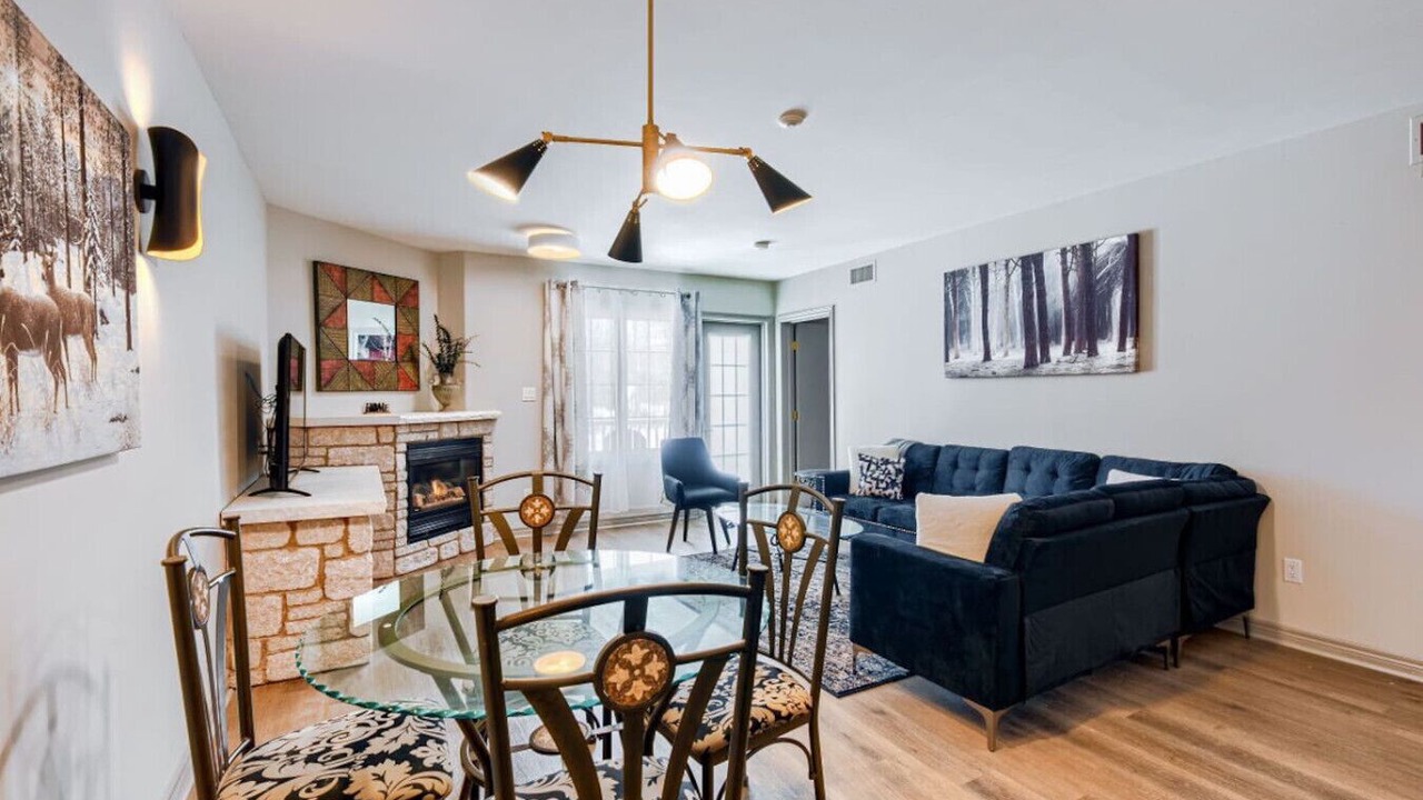 Photo of Livingroom in Oro-Medonte