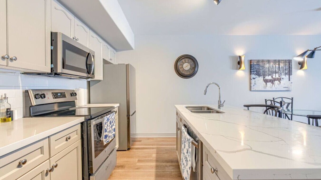 Photo of Kitchen in Oro-Medonte