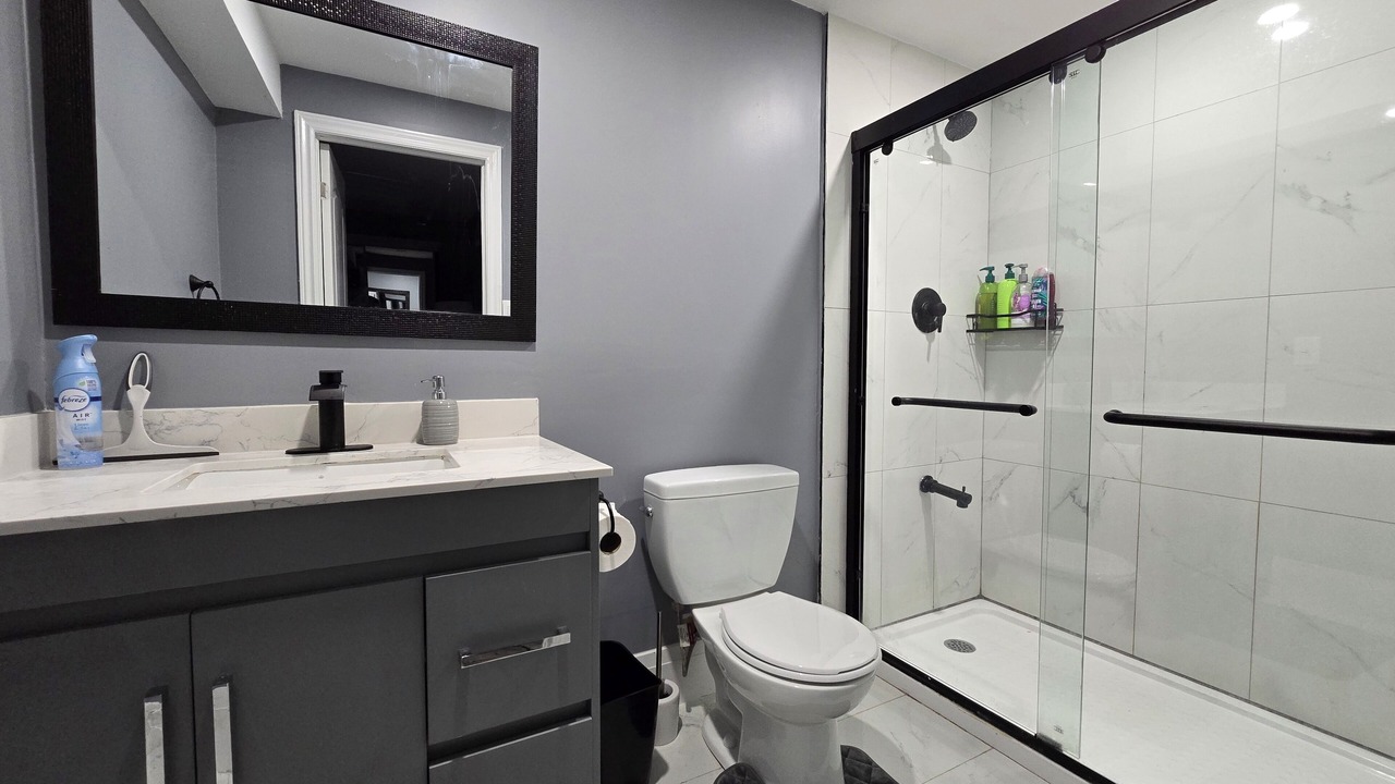 Photo of Bathroom in Halton Regional Municipality