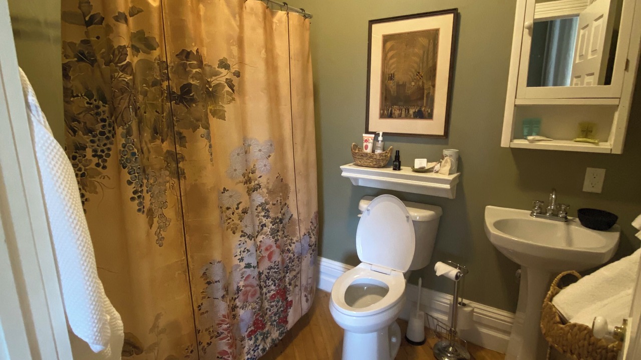 Photo of Bathroom in Manitoulin District