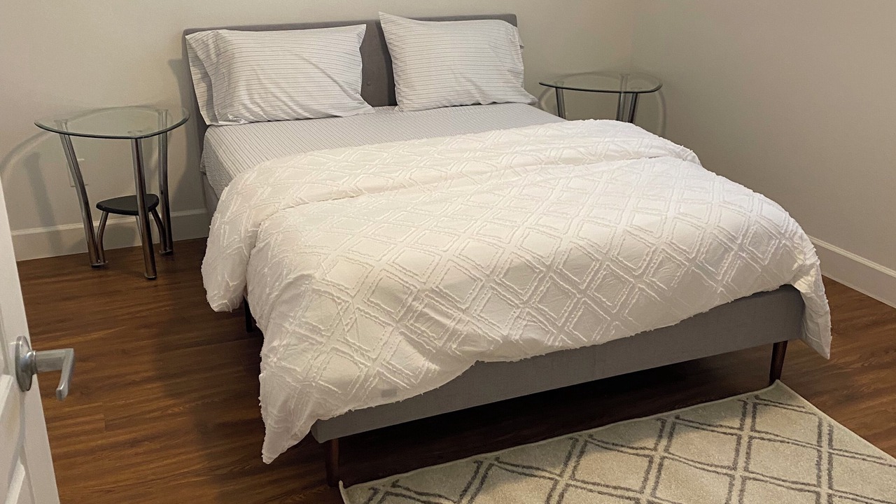 Photo of Bedroom in East Newton North