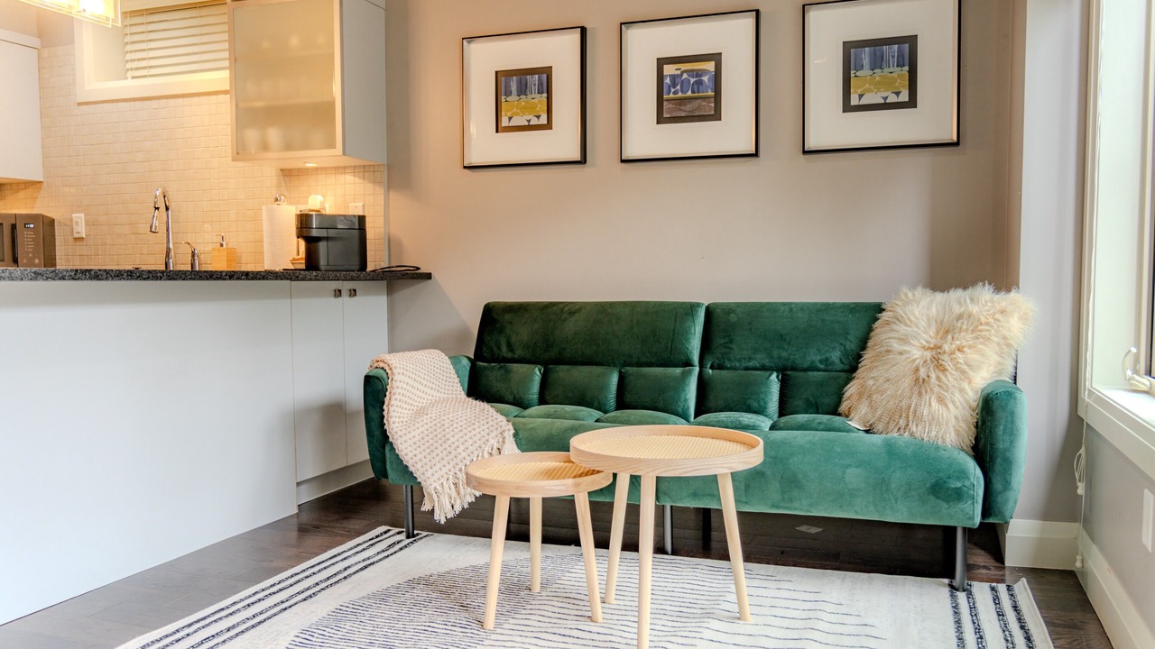 Photo of Livingroom in Riley Park-Little Mountain