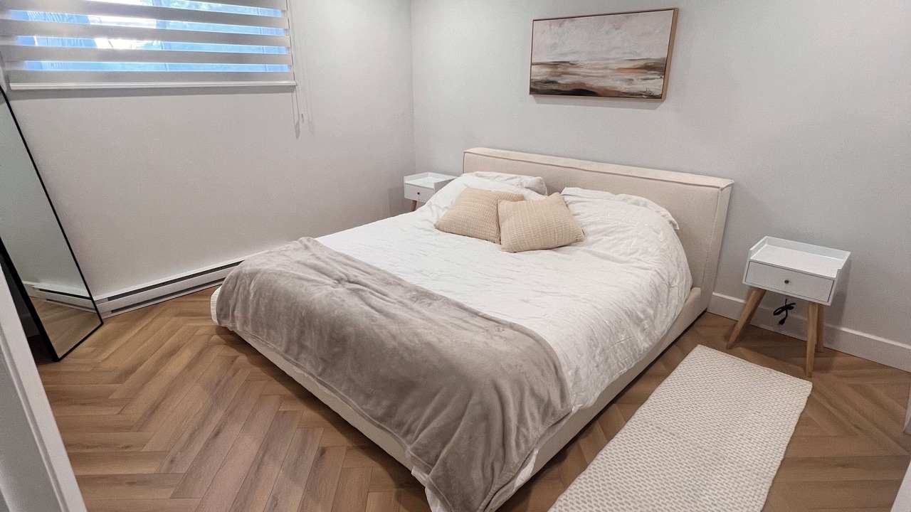 Photo of Bedroom in Laval