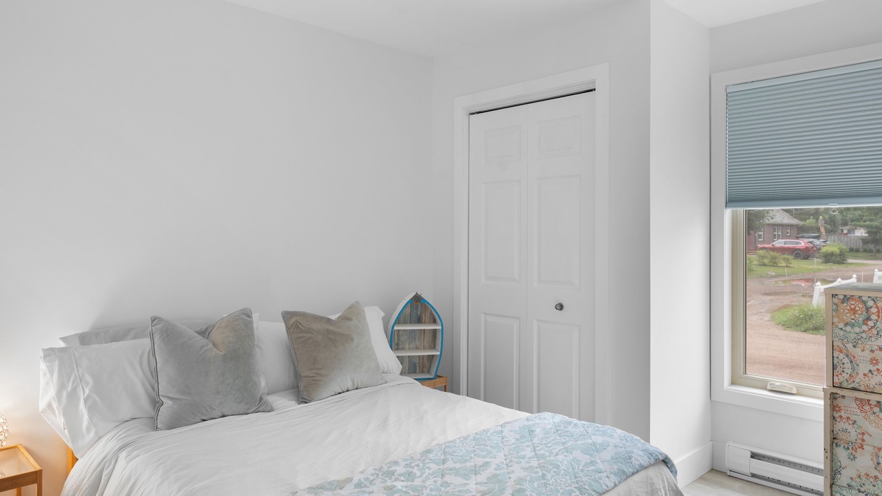 Photo of Bedroom in The Bluff