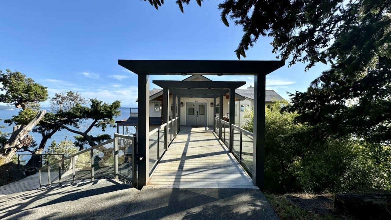 Photo of Others in Pender Island