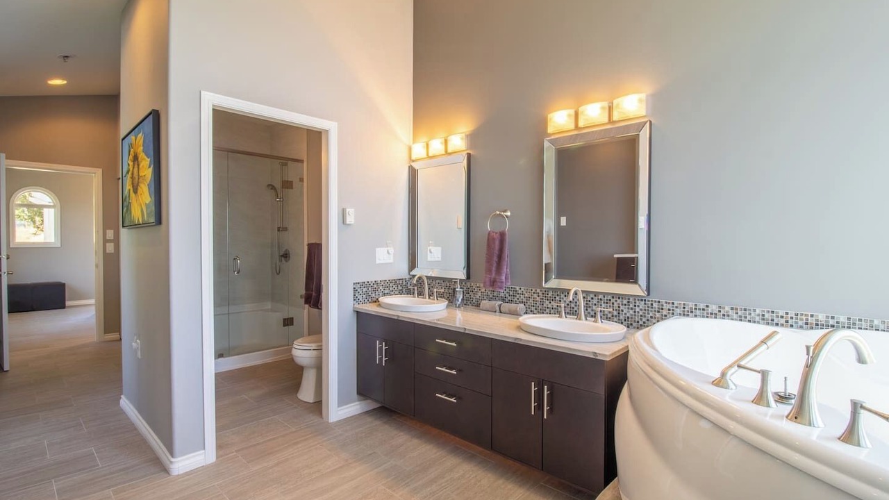 Photo of Bathroom in Pender Island