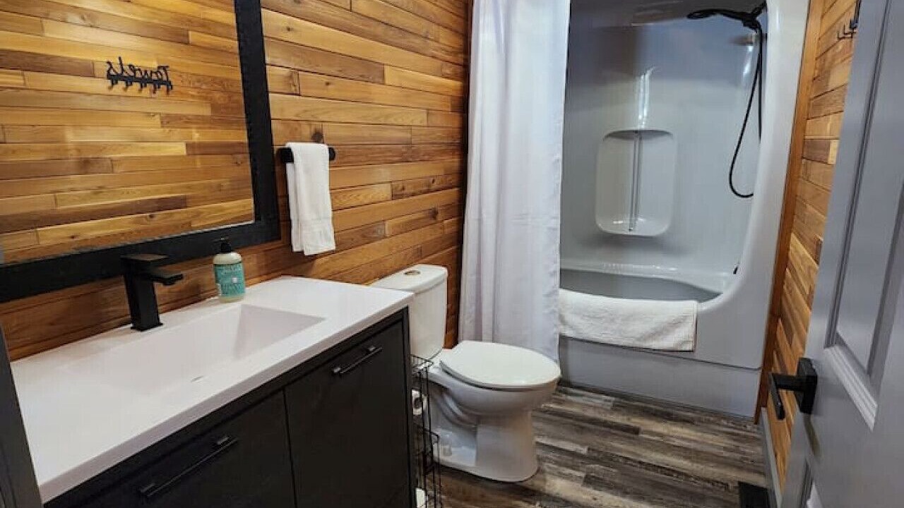 Photo of Bathroom in Arnes