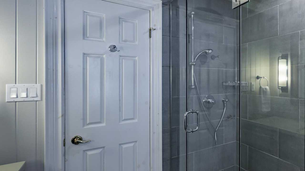 Photo of Bathroom in Minett