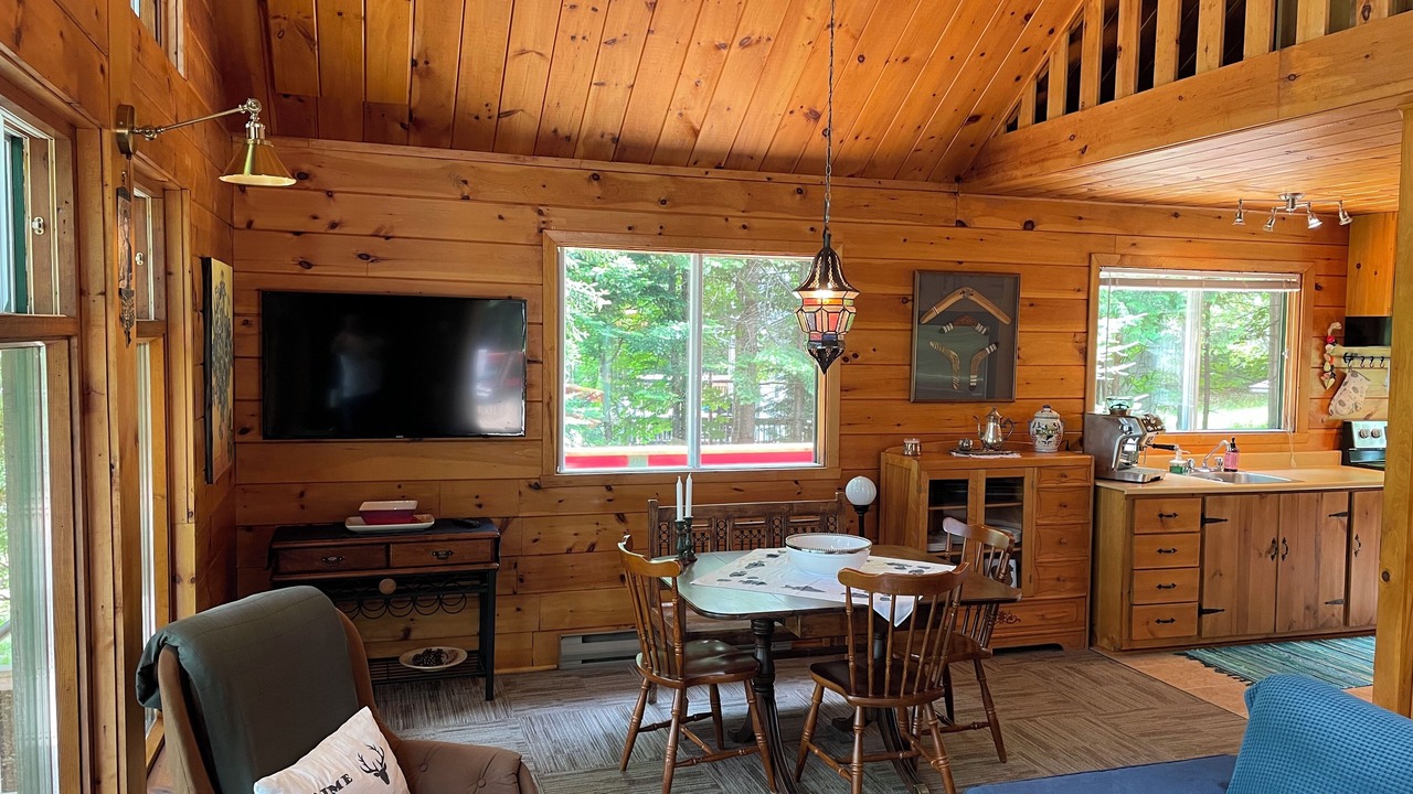 Photo of Livingroom in Wentworth-Nord