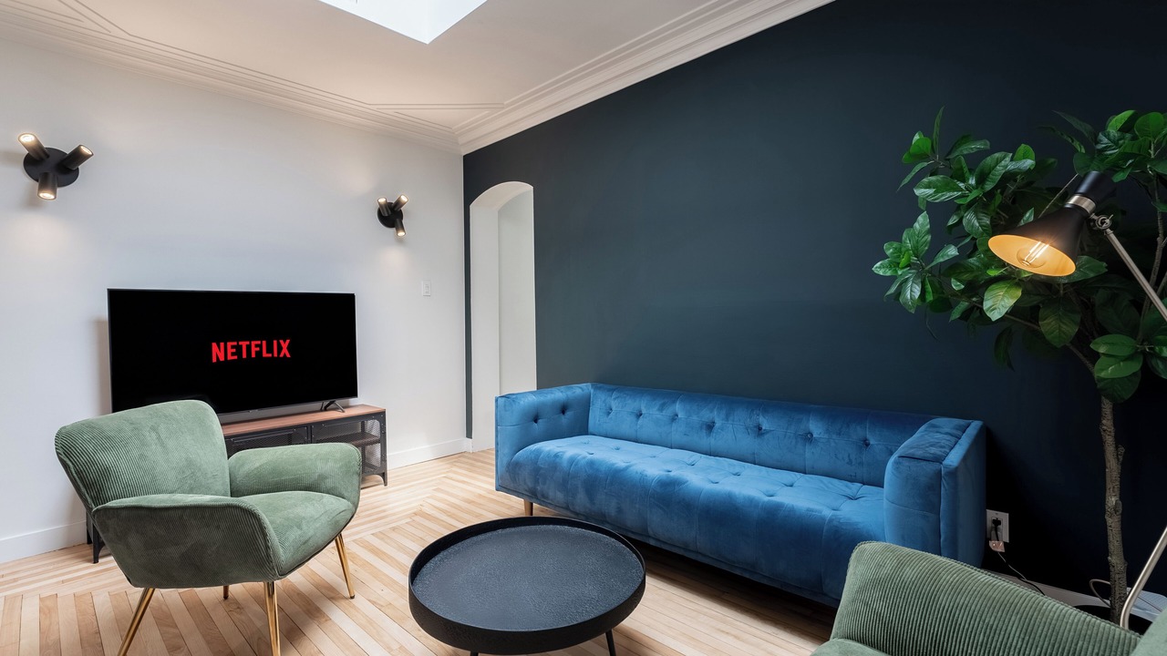 Photo of Livingroom in Ahuntsic-Cartierville