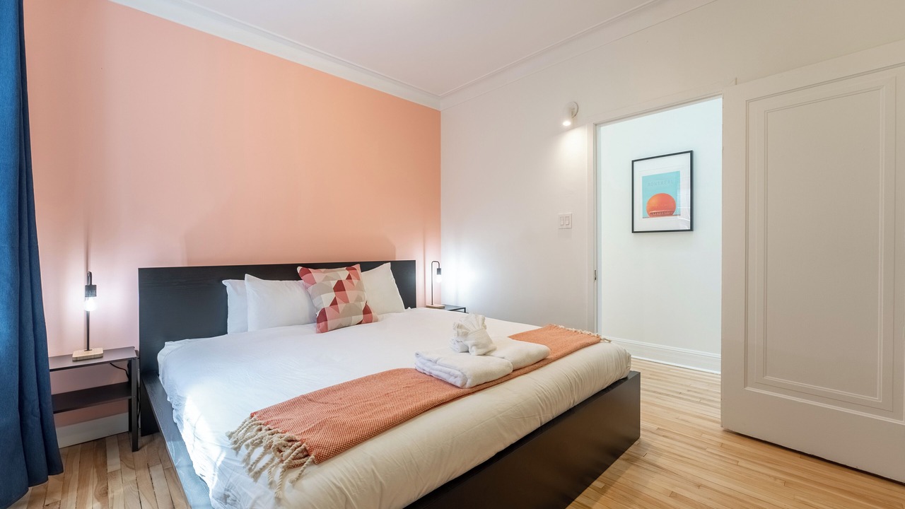Photo of Bedroom in Ahuntsic-Cartierville