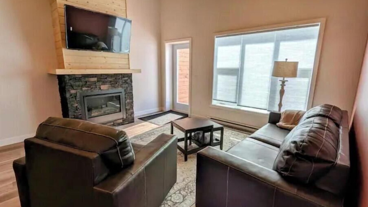 Photo of Livingroom in Whitehorse