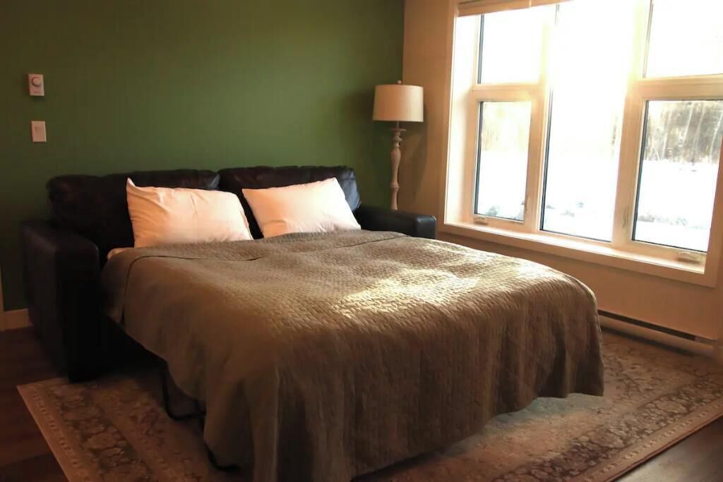 Photo of Bedroom in Whitehorse