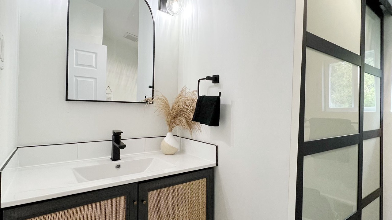 Photo of Bathroom in Kawartha Lakes
