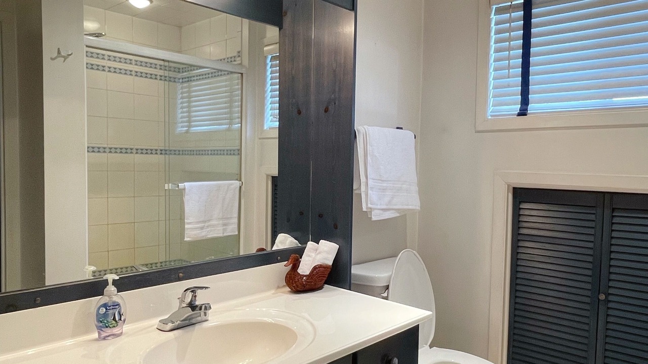 Photo of Bathroom in Wainfleet