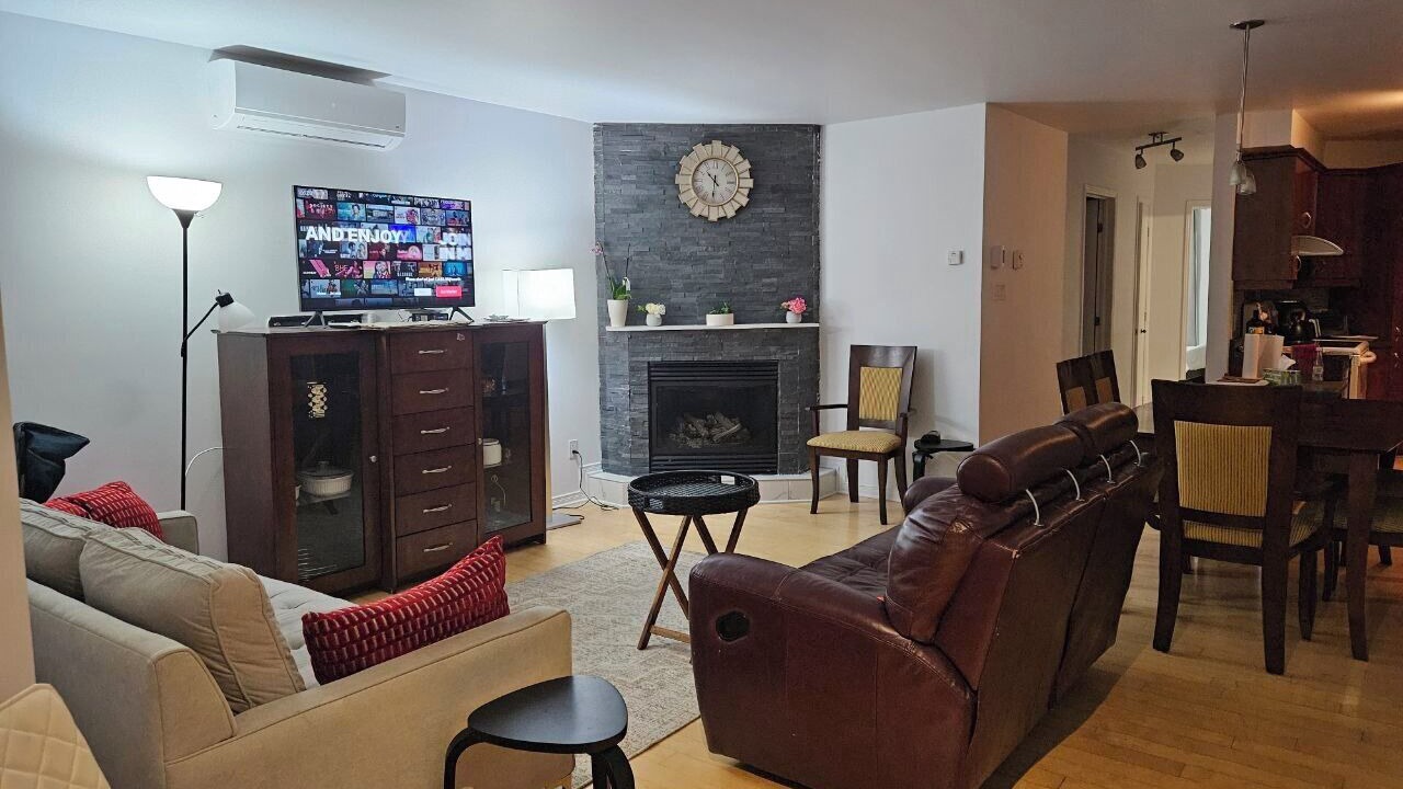 Photo of Livingroom in Saint-Hubert
