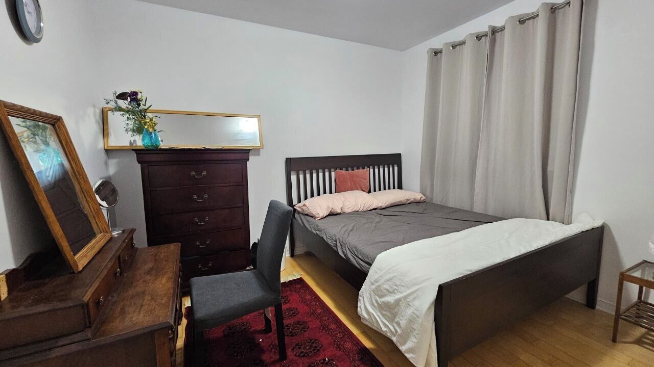 Photo of Bedroom in Saint-Hubert